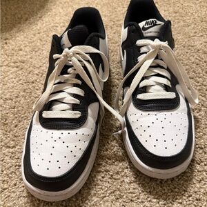 Women’s Nike Court Vision Low Sneaker